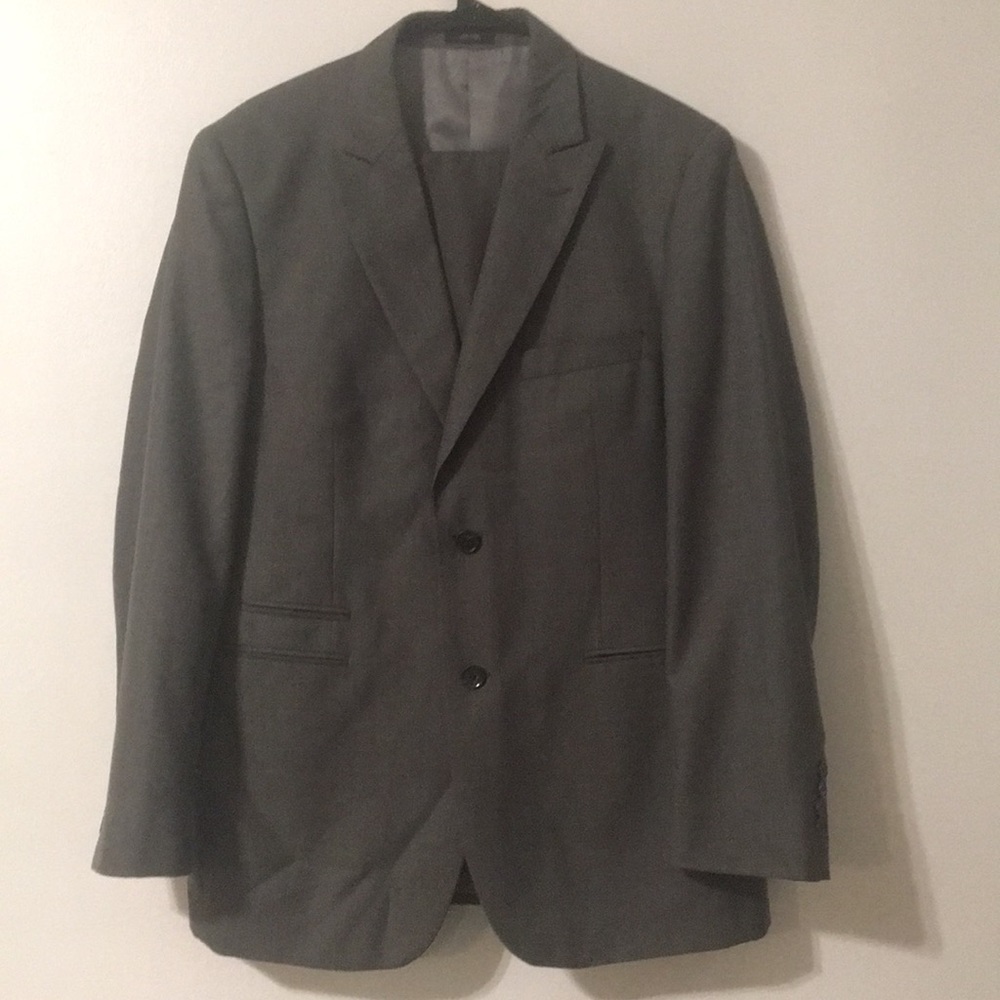 Suit